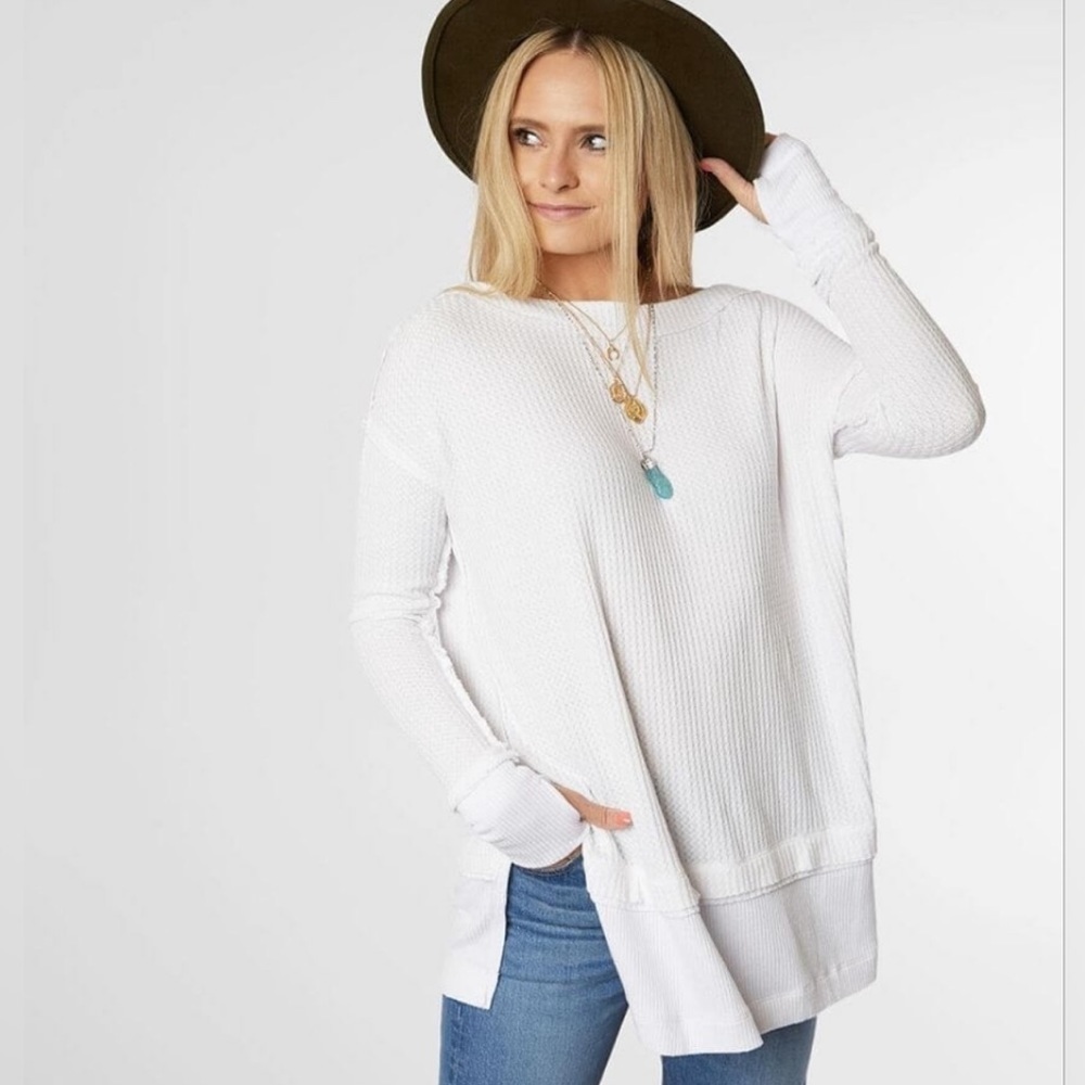 Free people with a free white North Shore thermal top - Picture 11 of 11